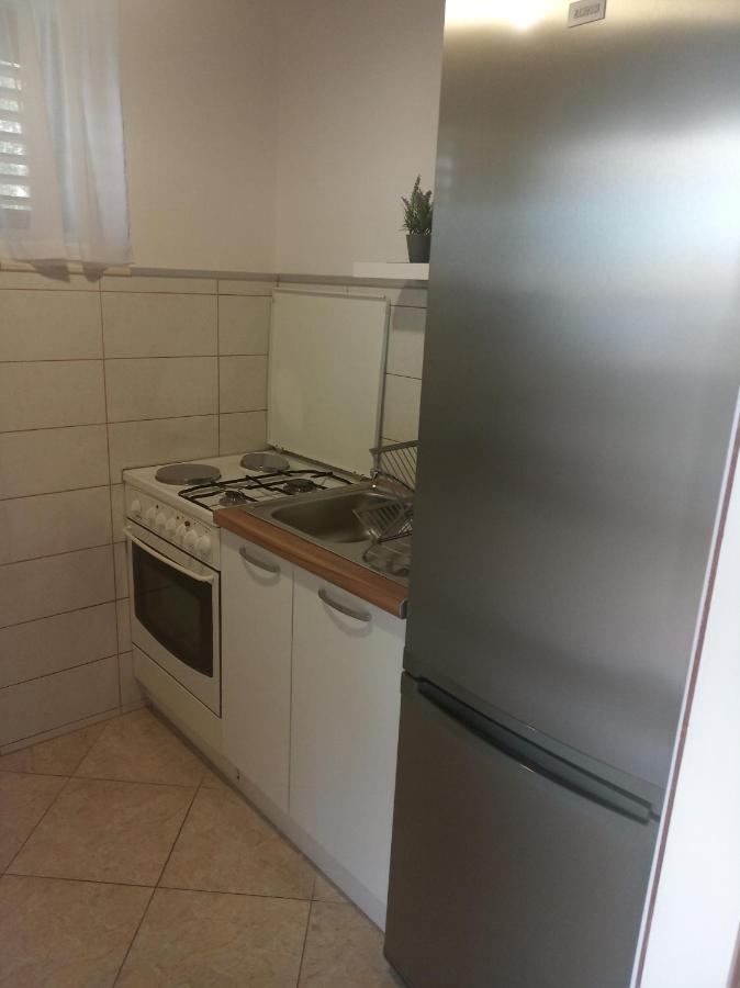 apartman Mijic Trogir Bagian luar foto