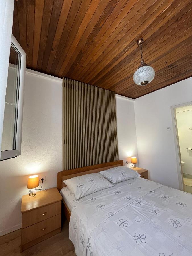 apartman Mijic Trogir Bagian luar foto