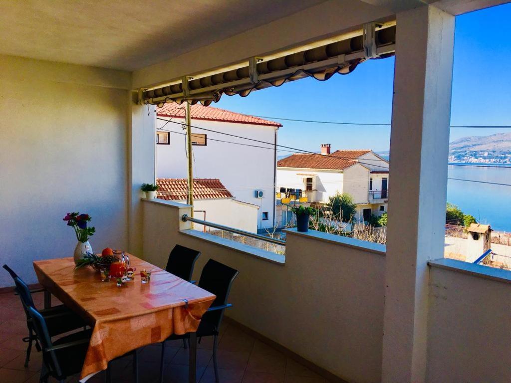 apartman Mijic Trogir Bagian luar foto