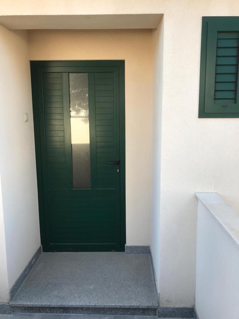 apartman Mijic Trogir Bagian luar foto