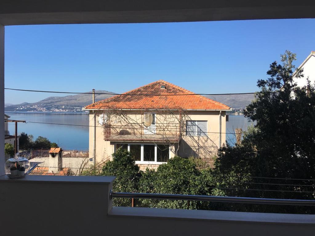 apartman Mijic Trogir Bagian luar foto