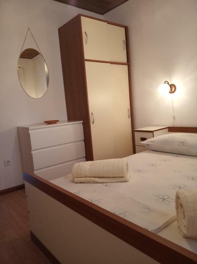 apartman Mijic Trogir Bagian luar foto