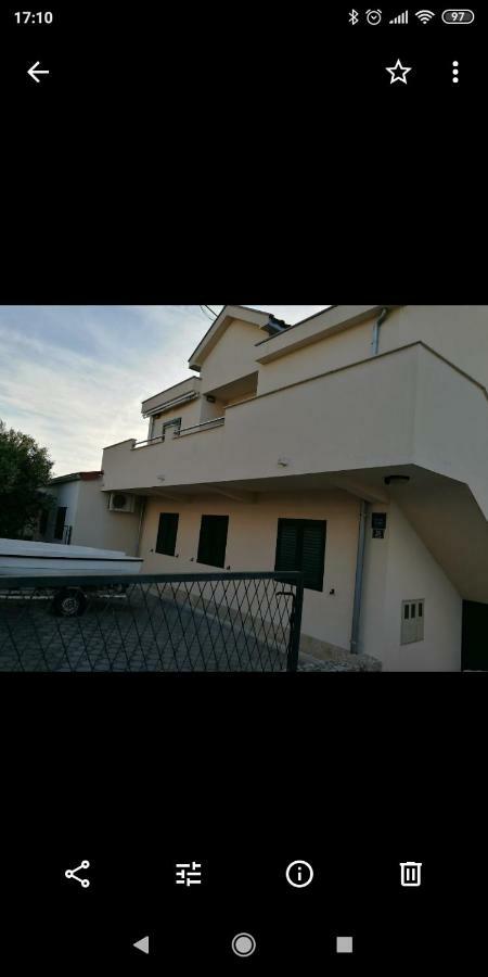 apartman Mijic Trogir Bagian luar foto